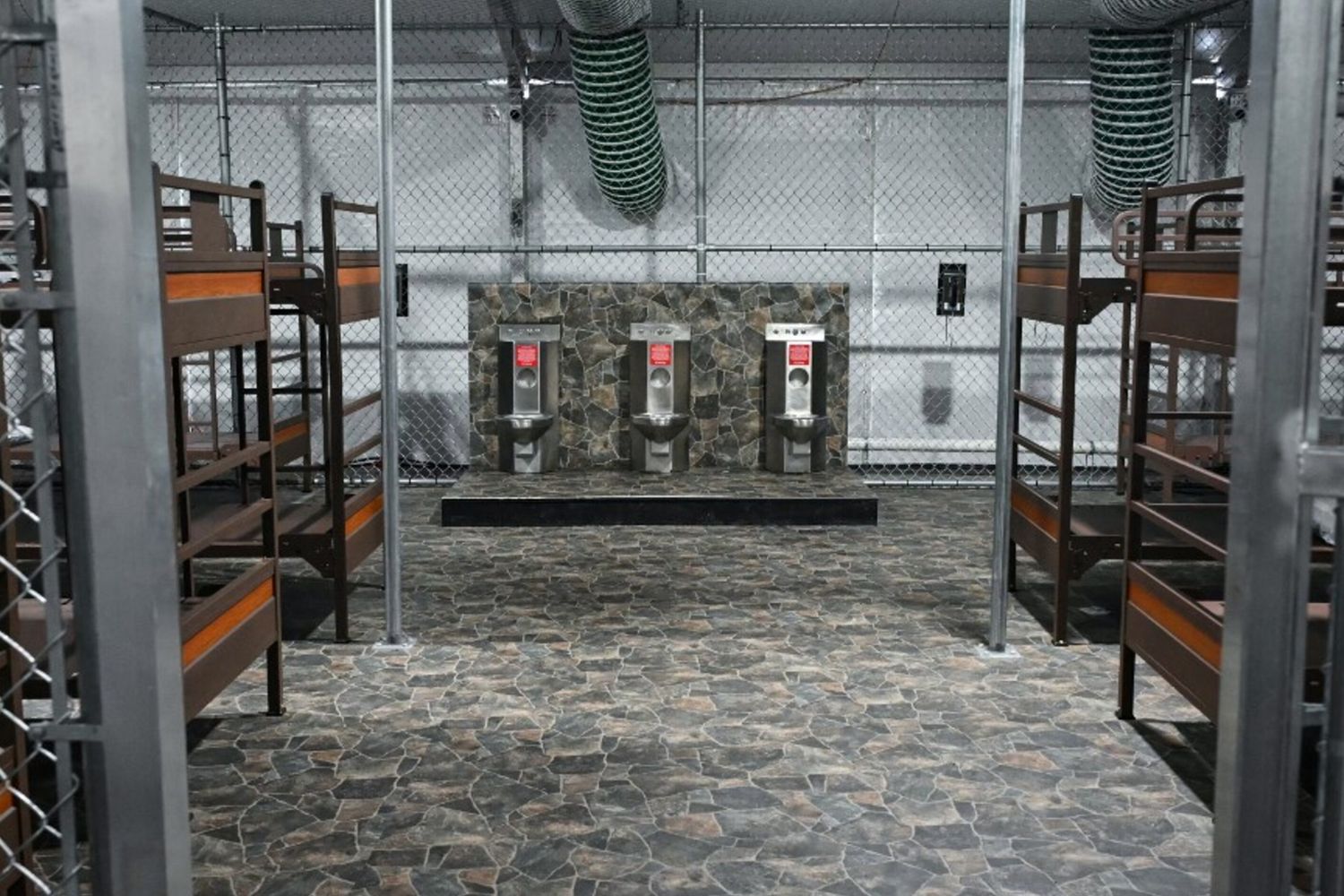 Il centro di detenzione per migranti "Alligator Alcatraz"