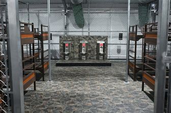 Il centro di detenzione per migranti "Alligator Alcatraz"