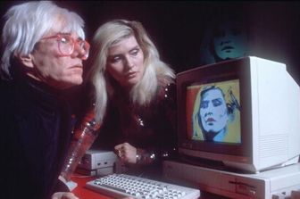 Quarant&#39;anni fa Andy Warhol dimostr&ograve; che con un computer si poteva fare arte