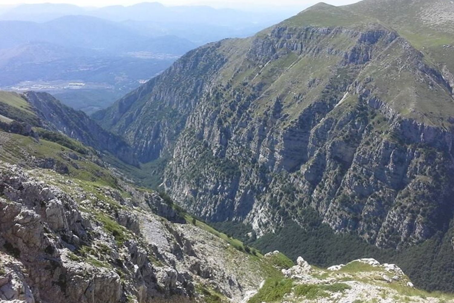 Appennino montagne colline