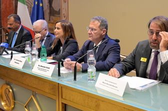 Plan Mattei: un colloque au Sénat approfondit la stratégie de l’Italie pour l’Afrique