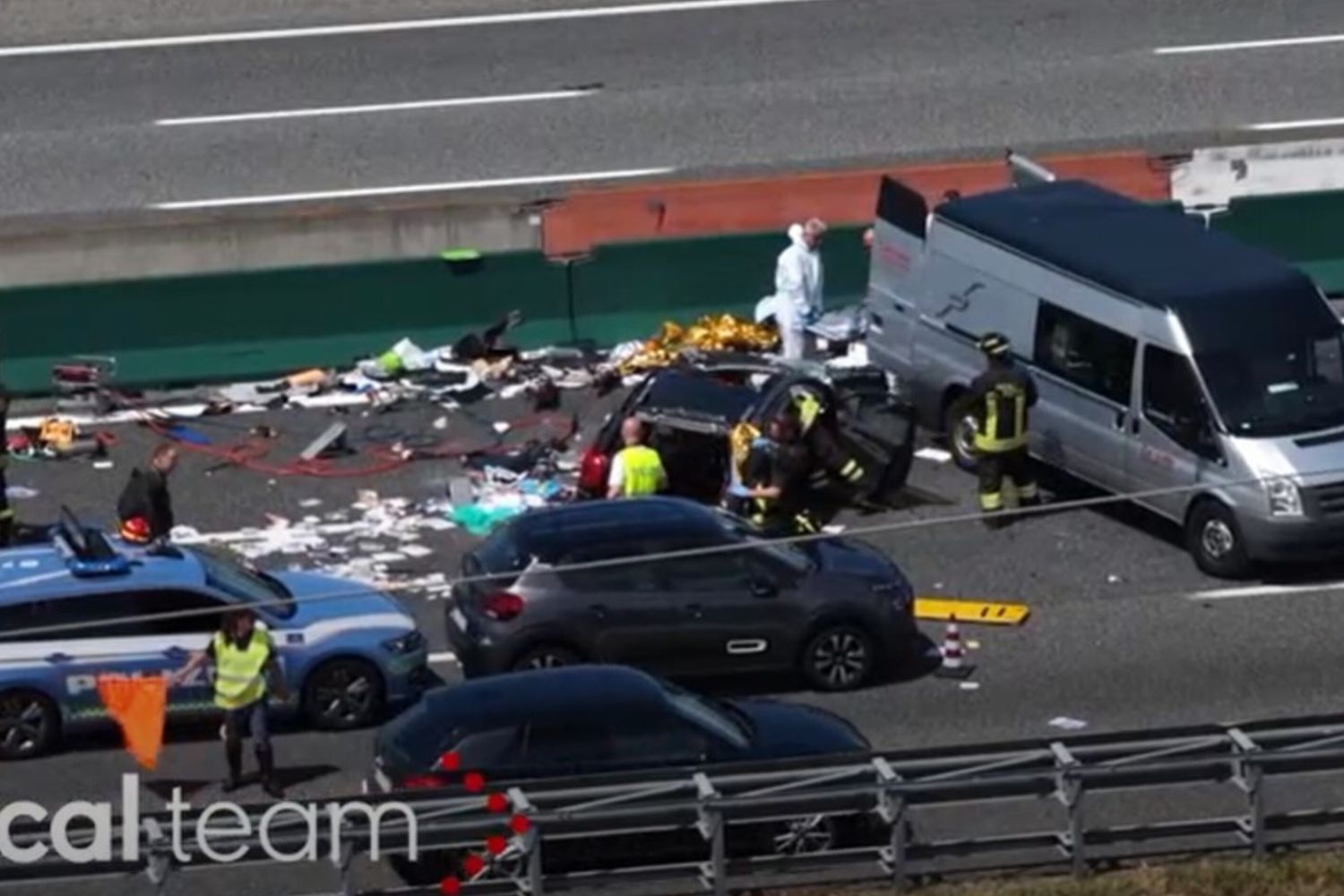 Scontro tra 2 auto sulla Torino-Milano, 4 morti.