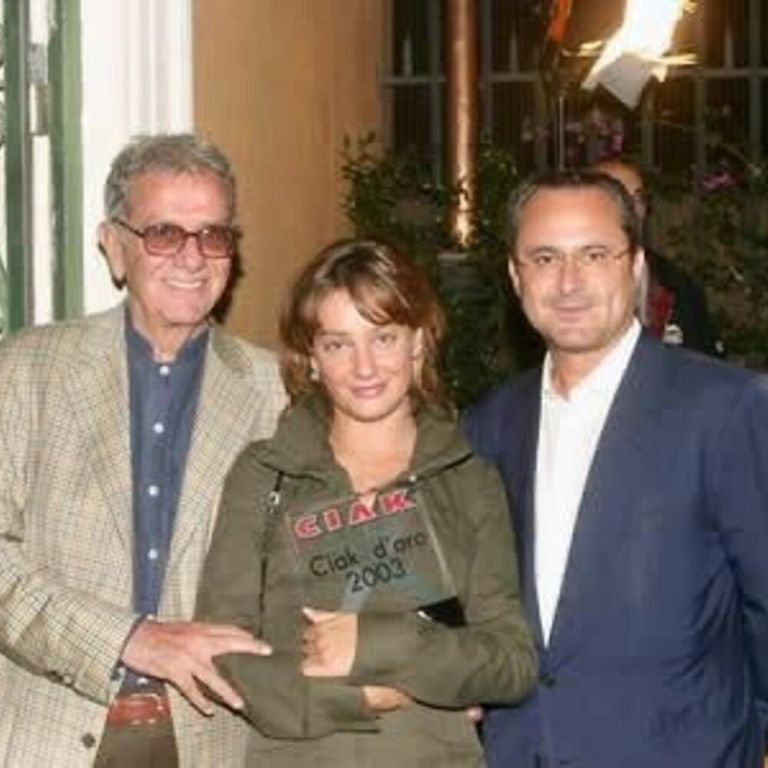 Enrico Lucherini con Giovanna Mezzogiorno e Saverio Ferragina