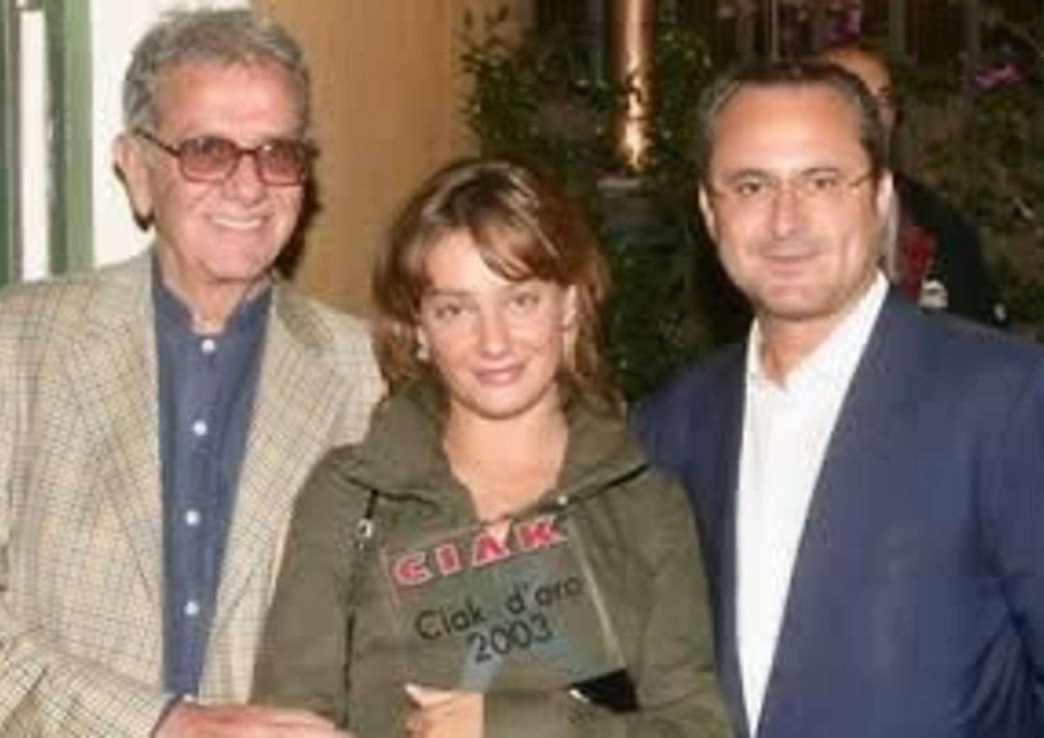 Enrico Lucherini con Giovanna Mezzogiorno e Saverio Ferragina
