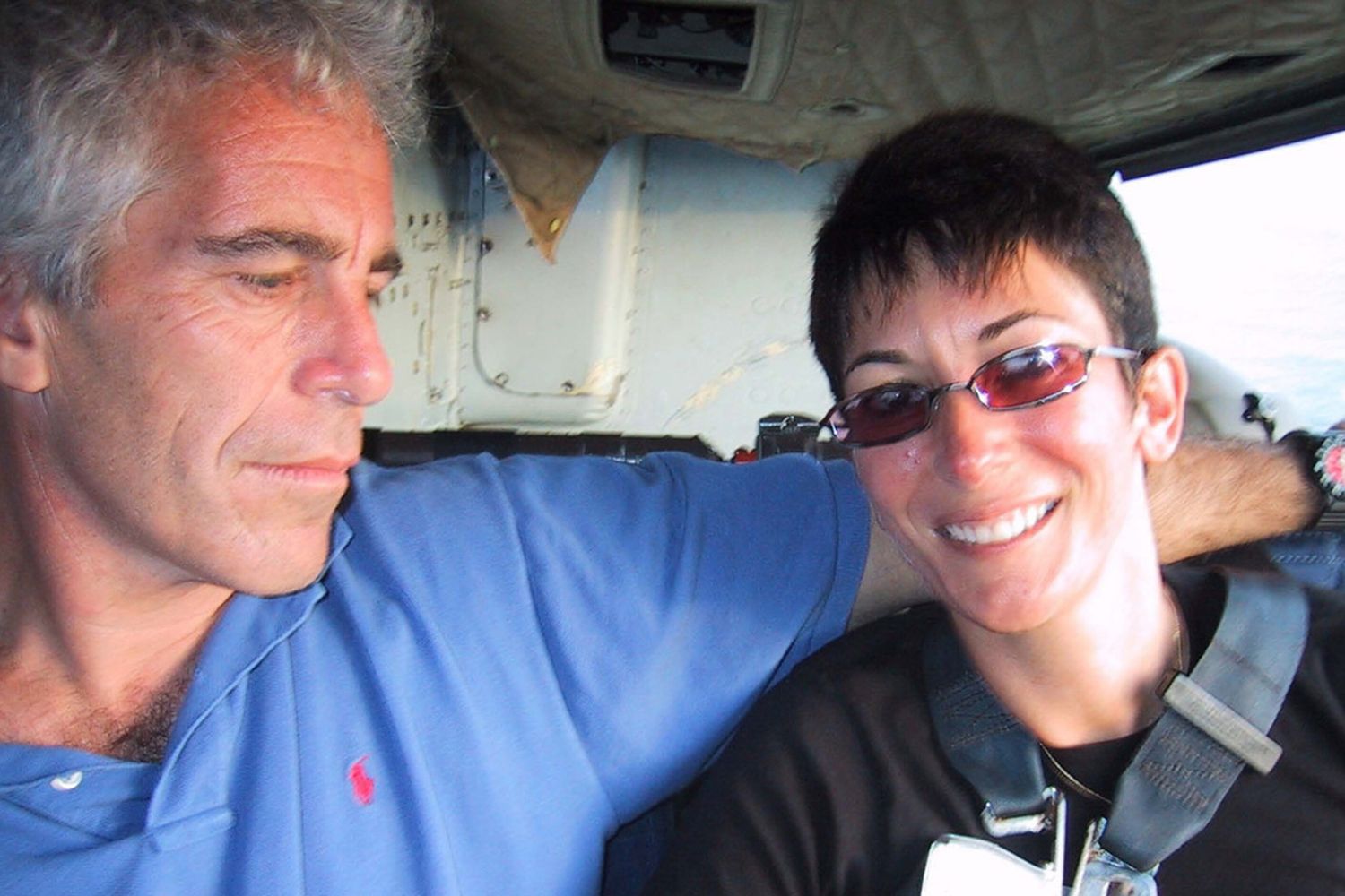 Ghislaine Maxwell con Jeffrey Epstein