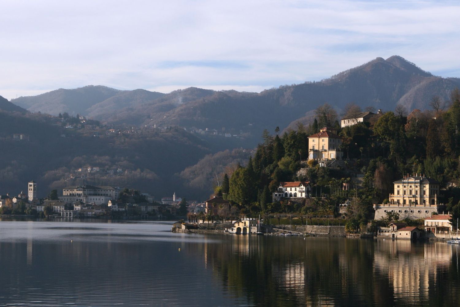 Tragedia sul lago d'Orta, annega un ragazzo di 17 anni