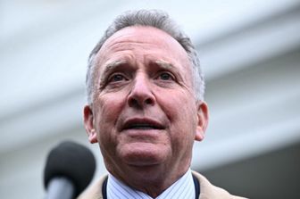 Trump invia Witkoff a Mosca: "Accordo o sanzioni"