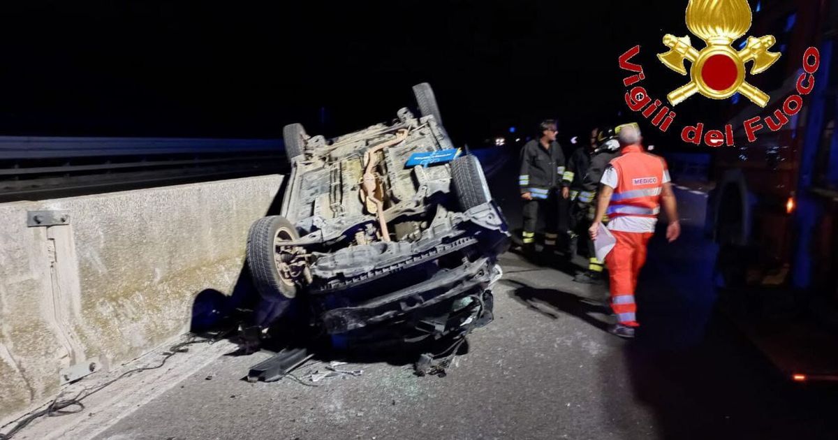 Auto si ribalta nel nord Barese, un morto e due feriti