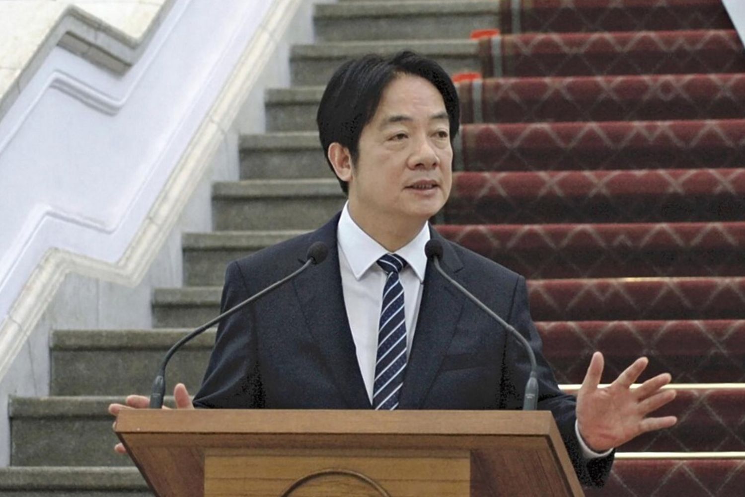 Taiwan, stretta sulla residenza per i cittadini cinesi