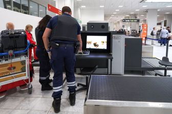 Controlli aeroporto