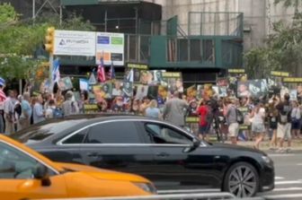 video manifestazione pro-ostaggi New York