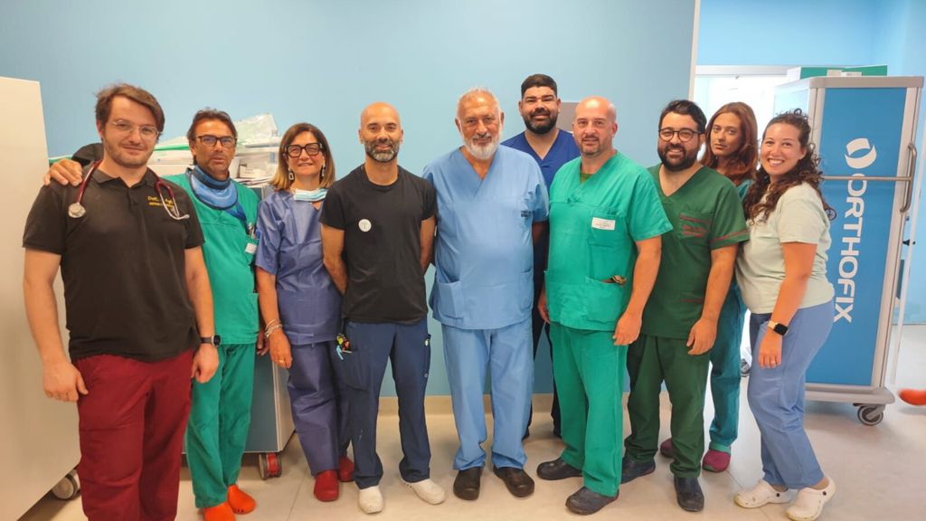 L'equipe che ha eseguito l'intervento innovativo