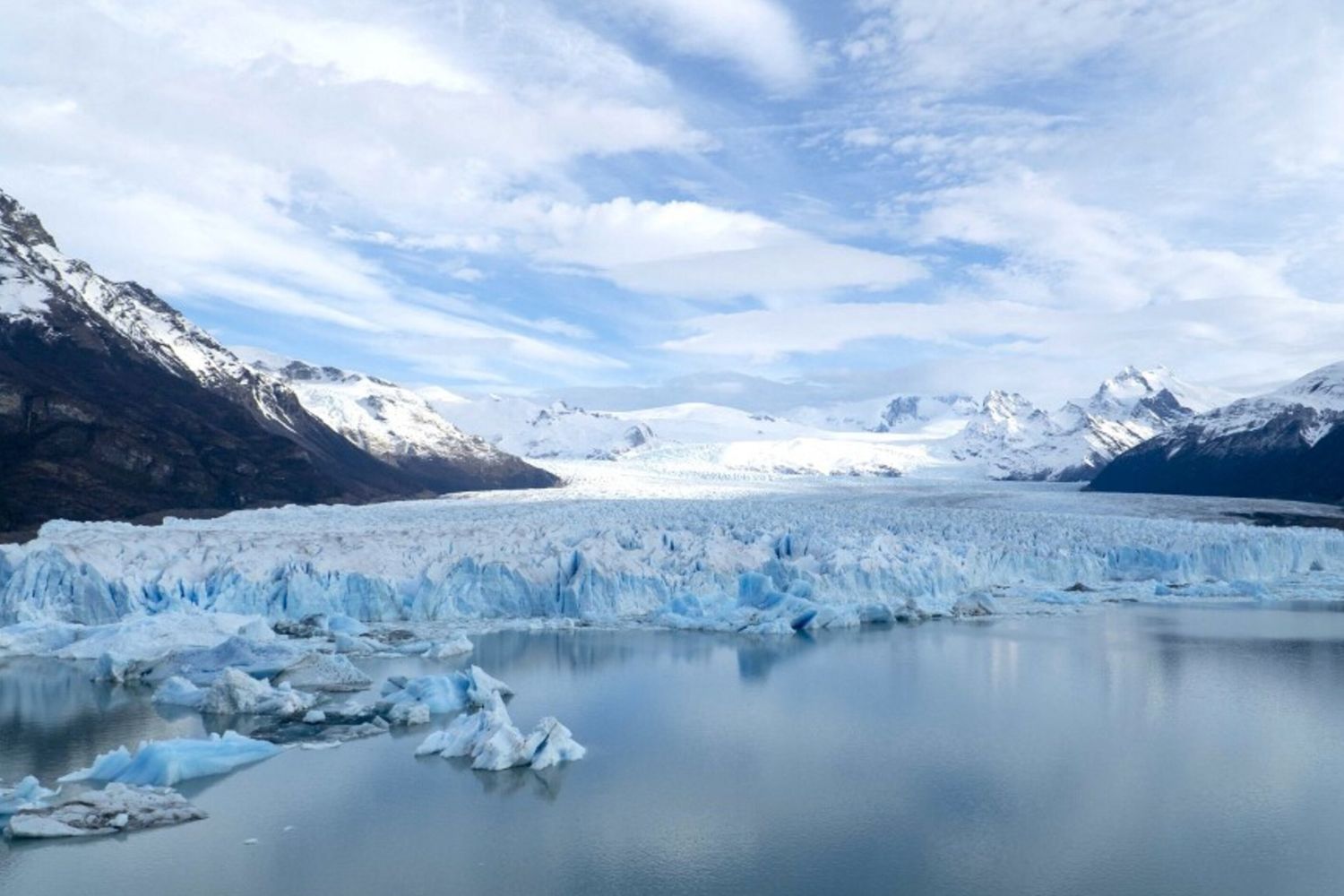Il Perito Moreno si sta ritirando troppo in fretta