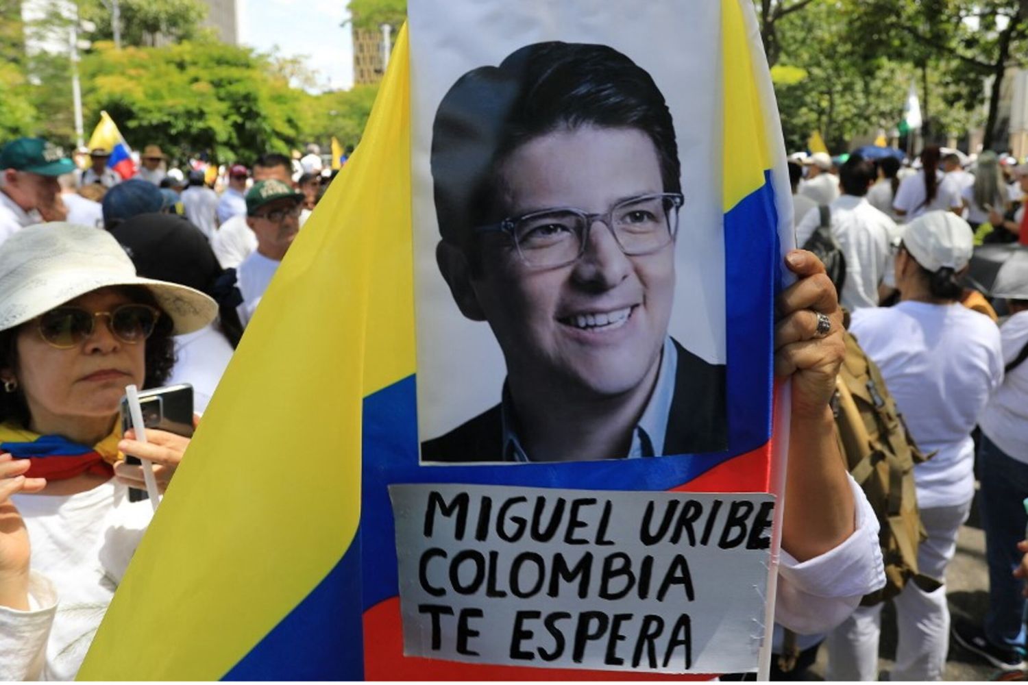 Miguel Uribe Turbay è in condizioni critiche