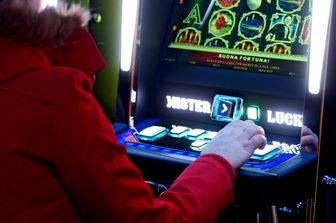 Gestiva una sala giochi nel Crotonese senza avere neppure 18 anni&nbsp;