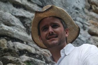 La figlia che rinnega la madre: "Ha ucciso papà, ho paura che faccia lo stesso con me"