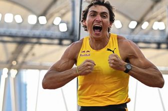 Duplantis, il &#39;Mondo&#39; ai suoi piedi; record a 6,29