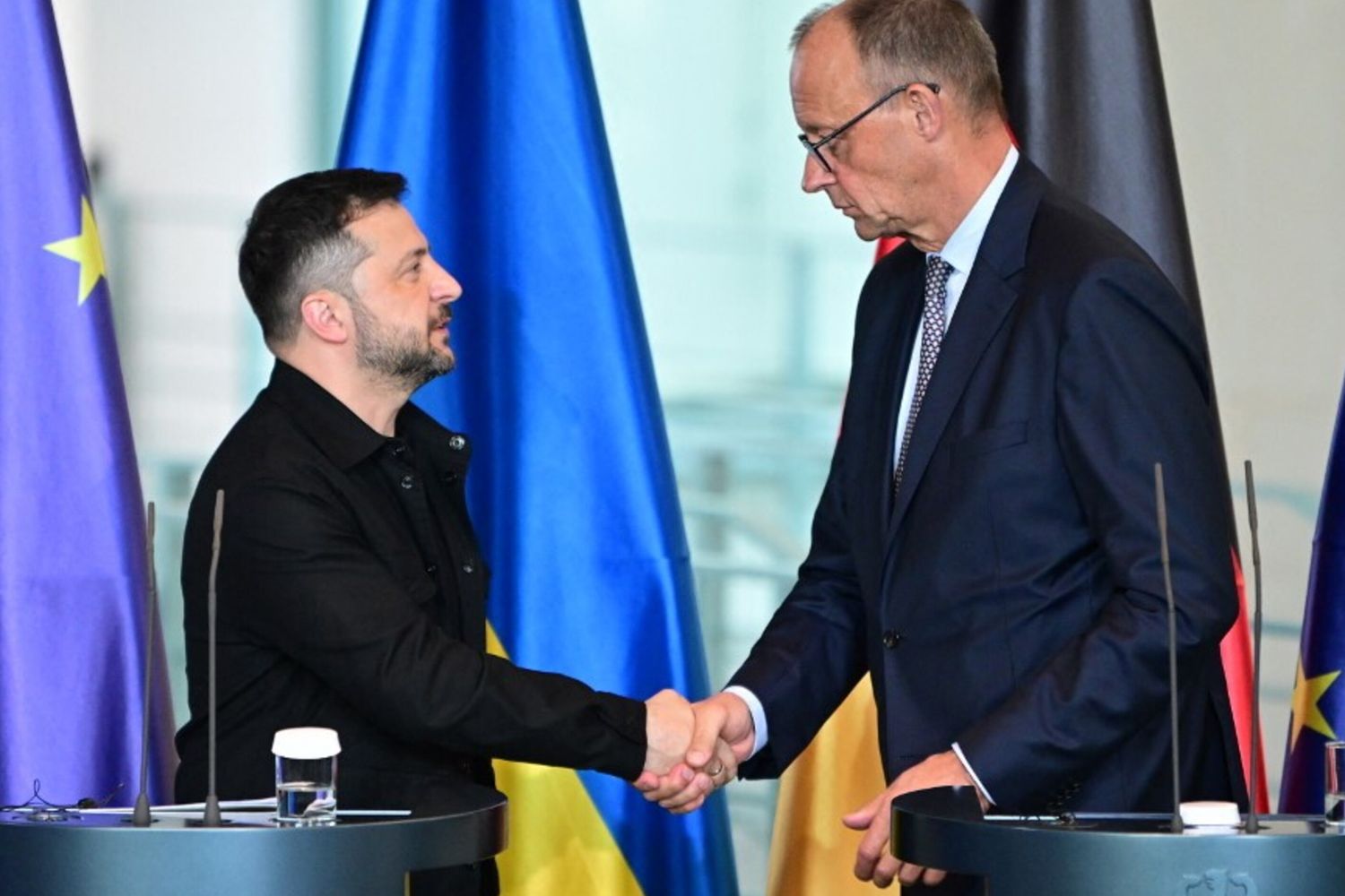 Trump avverte la Russia: "Gravi conseguenze se non accetta la pace"