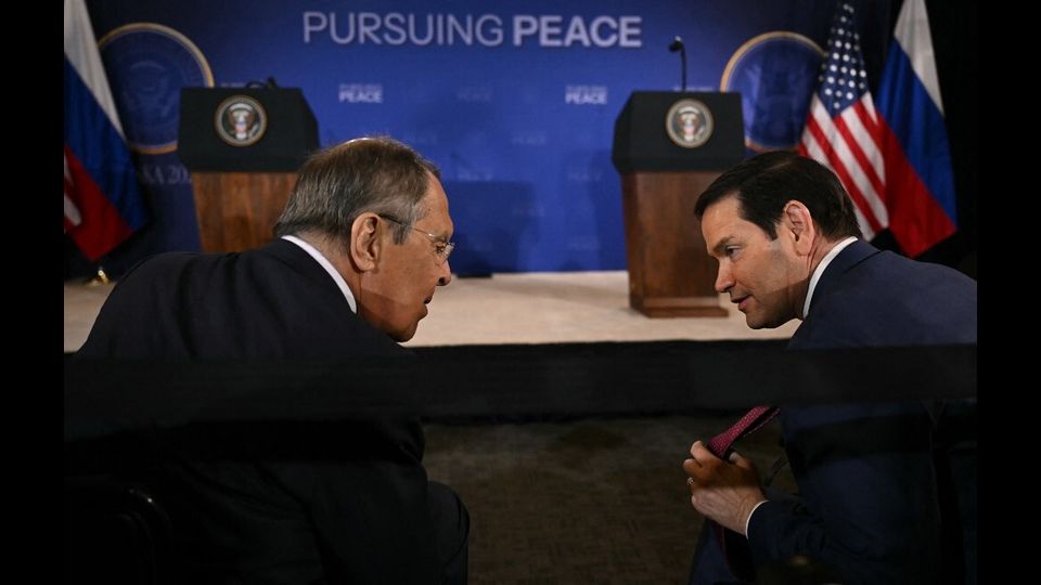 Levrov e Rubio in Alaska