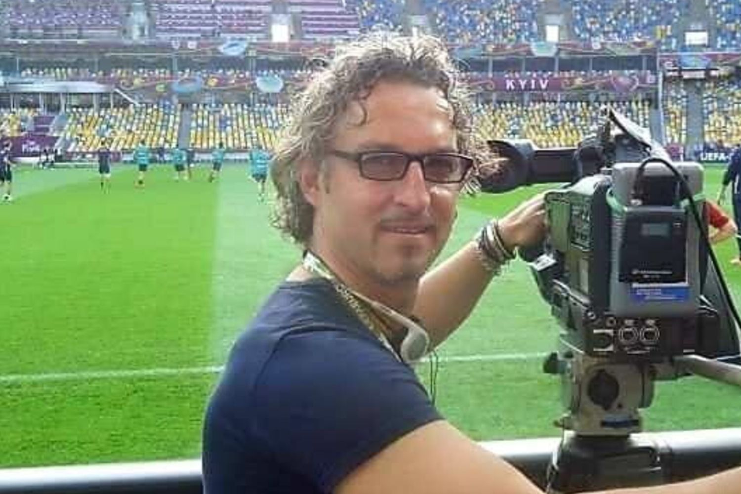 Infarto al mare, muore storico cameraman barese