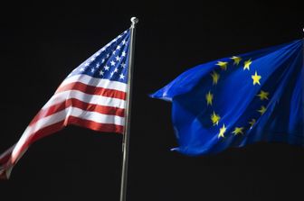 Usa Stati Uniti Ue Unione Europe America vertice summit Berlino
