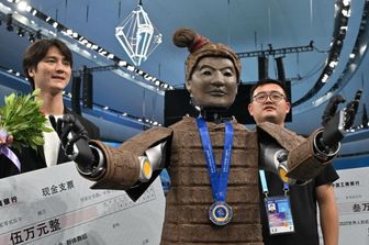 Guerriero di terracotta robot