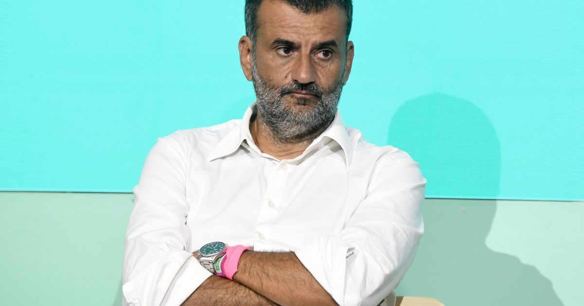 Nel Pd la candidatura di Decaro resta in 