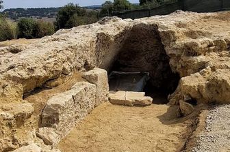 Scoperta una tomba etrusca inviolata a Tarquinia