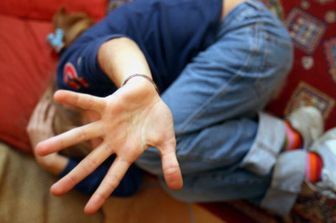 Violenza minori bambini