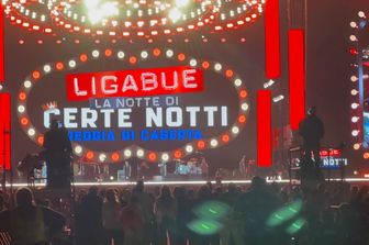 Ligabue illumina la Reggia di Caserta
