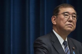 Shigeru Ishiba si dimette, crisi politica in Giappone