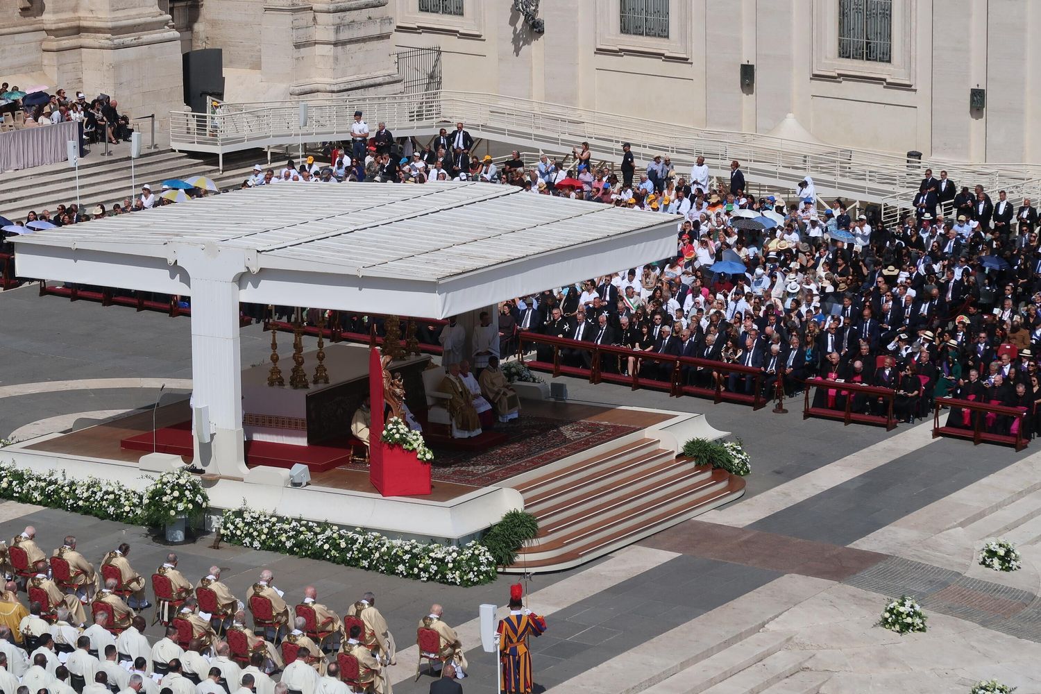 Canonnizzazione in PIazza San Pietro di Frassati e Acutis