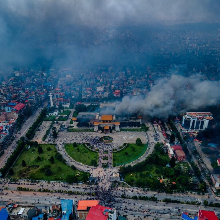 Proteste sanguinose in Nepal