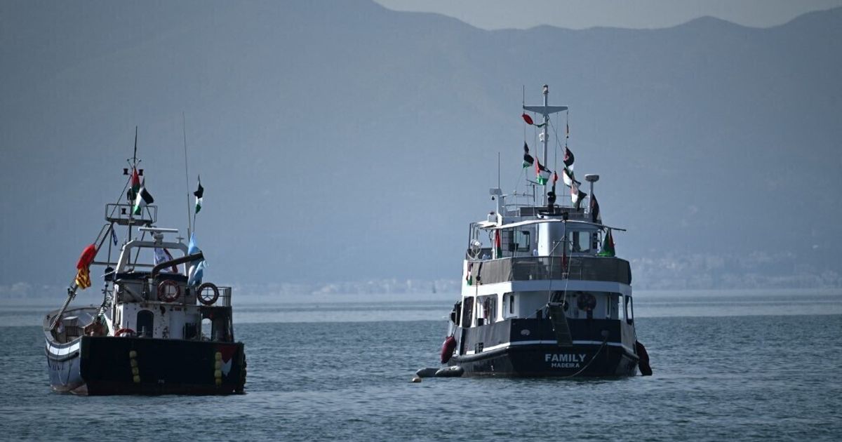 Meloni a Flotilla: "Insistere in questa fase è irresponsabile"