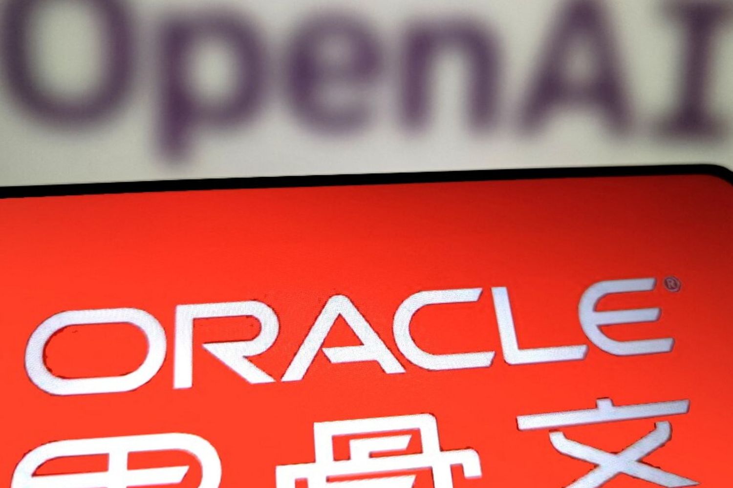 OpenAI-Oracle, accordo da 300 miliardi di dollari per l'IA