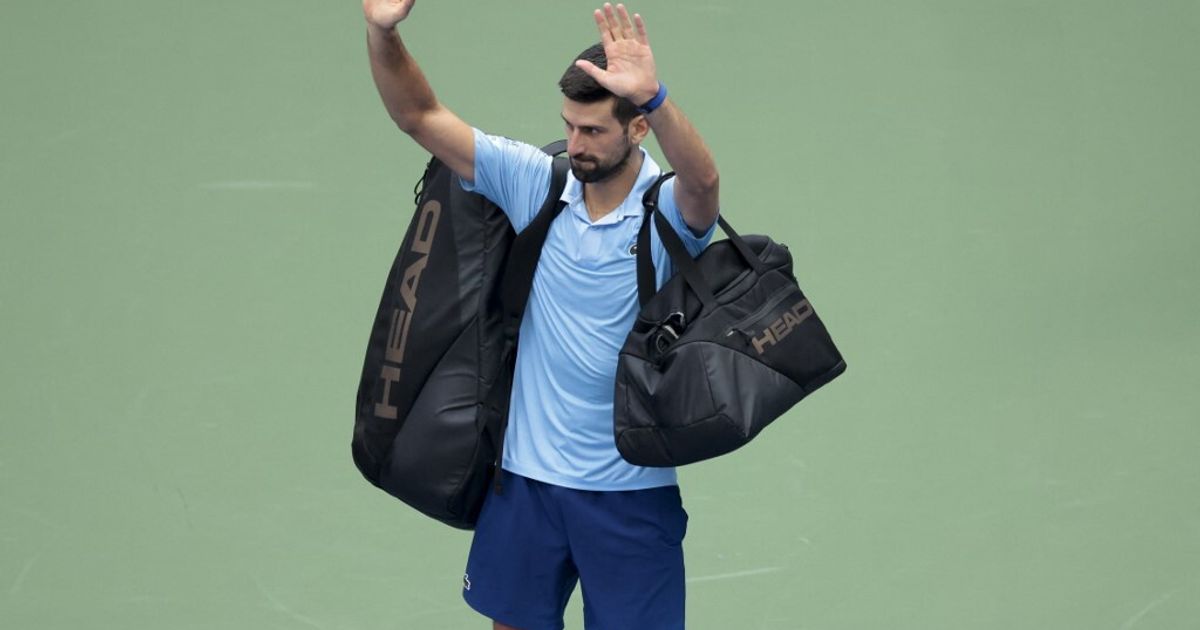 Arrivederci Serbia. Djokovic va a vivere in Grecia
