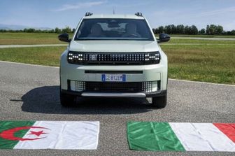 Stellantis présente la nouvelle Fiat Grande Panda à la Foire intra-africaine d’Alger