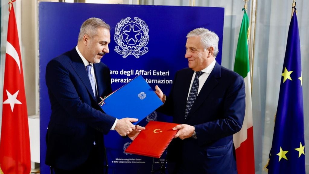 Migranti: Turchia e Italia firmano un nuovo documento operativo per rafforzare la cooperazione