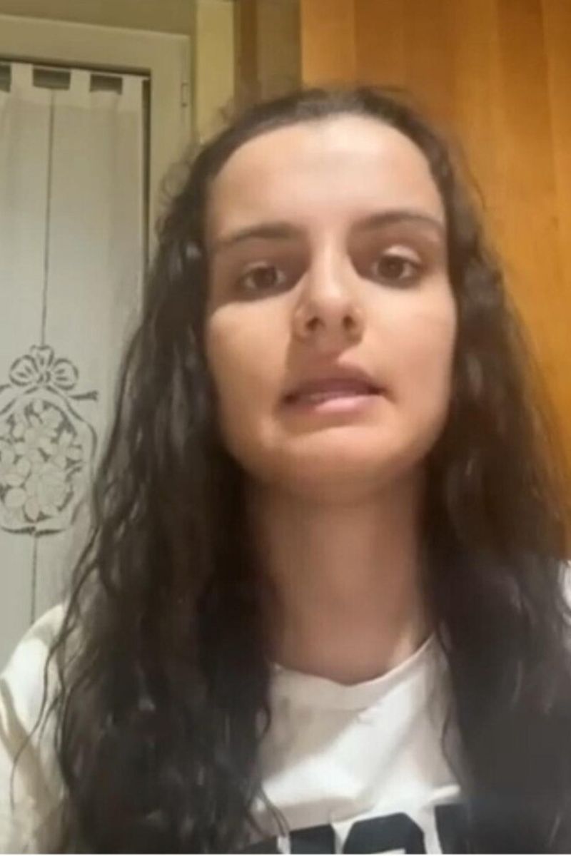 "Le mie foto fake sui muri della città". L'incubo di una 19enne foggiana vittima di revenge porn [VIDEO]