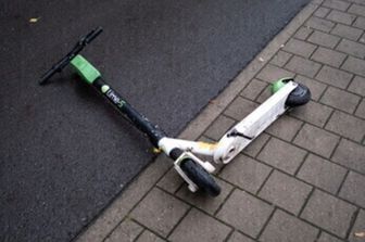 Messina, 13enne muore dopo caduta da monopattino