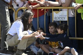 La regina Letizia compie 53 anni. Ma non ci saranno feste pubbliche