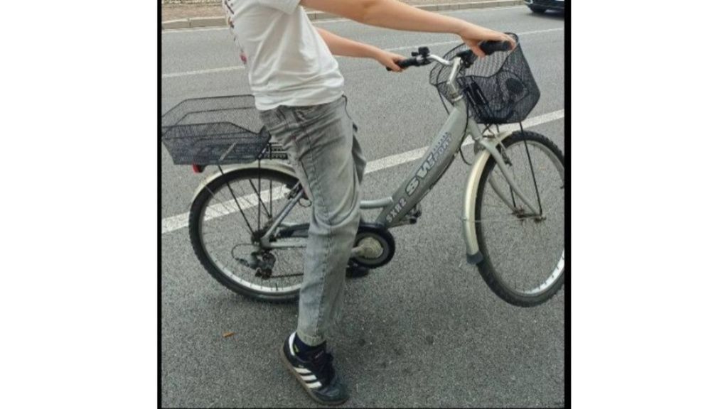 Studente 14enne derubato della sua bici. Un imprenditore gliene regala una nuova
