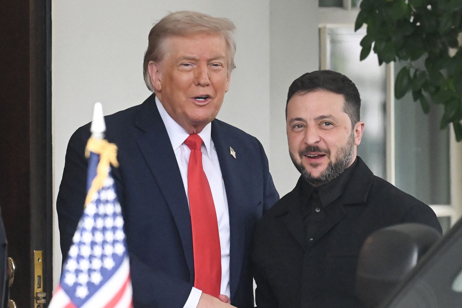 Donald Trump e Volodymyr Zelensky