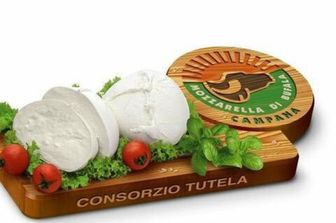 &nbsp;mozzarella di bufala dop