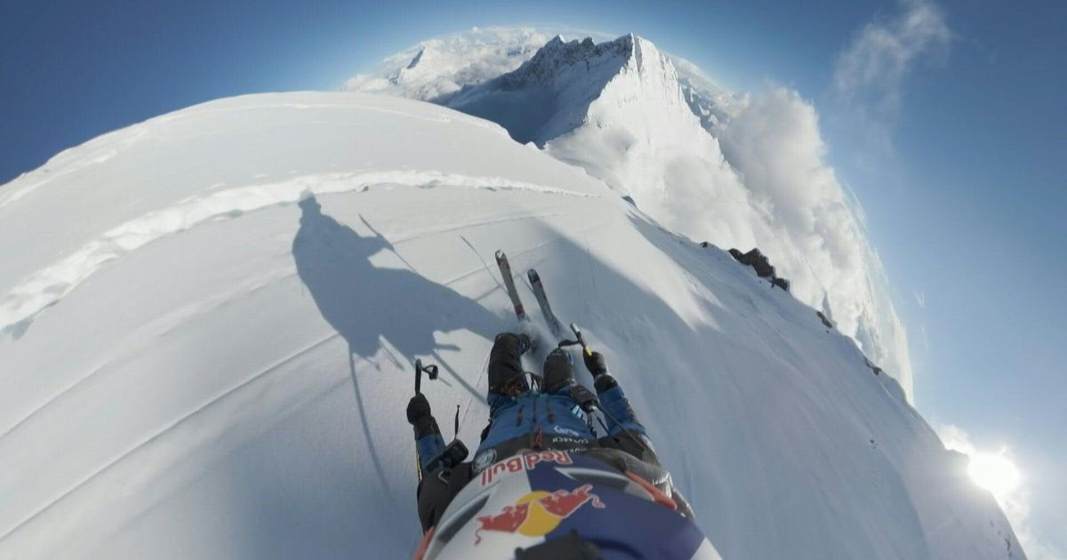 Impresa storica del polacco Bargiel: scende con gli sci dall’Everest senza ossigeno