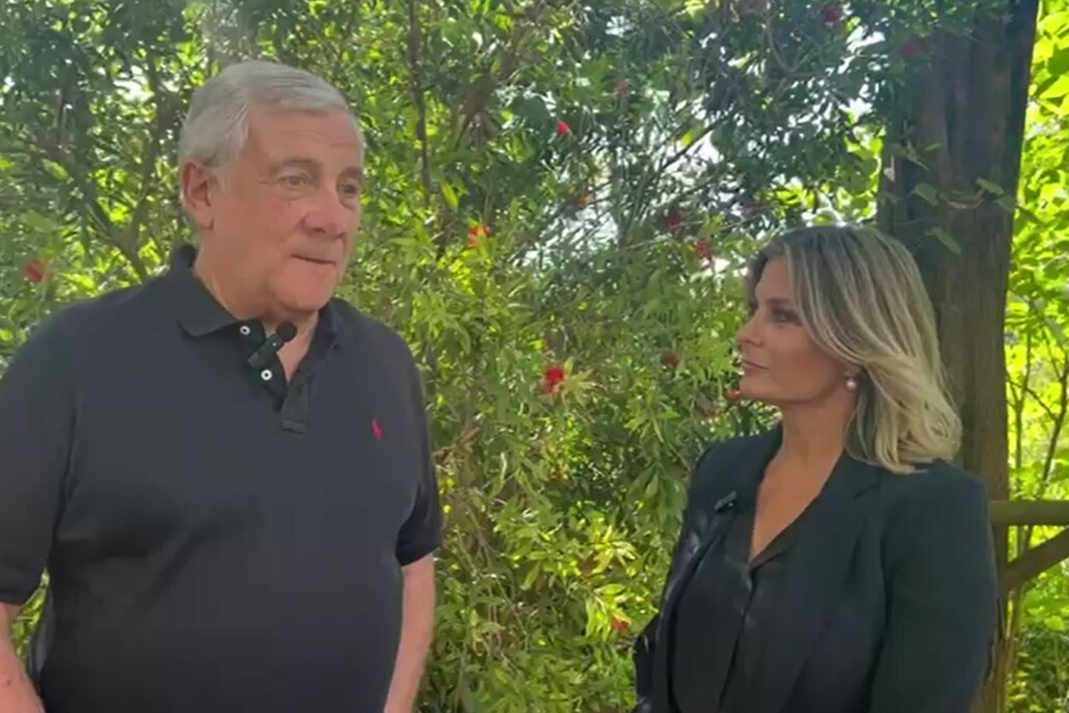 Il ministro Antonio Tajani e il direttore di AGI Rita Lofano