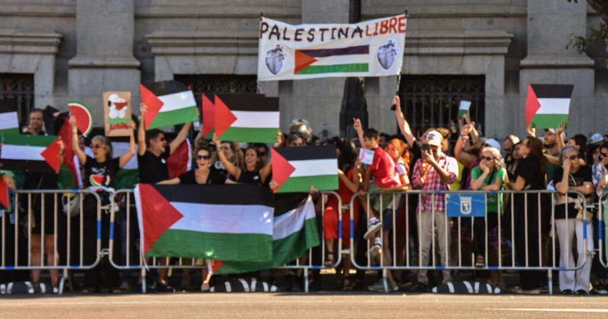 ciclismo il team dell israel premier tech fuori dal giro dell emilia