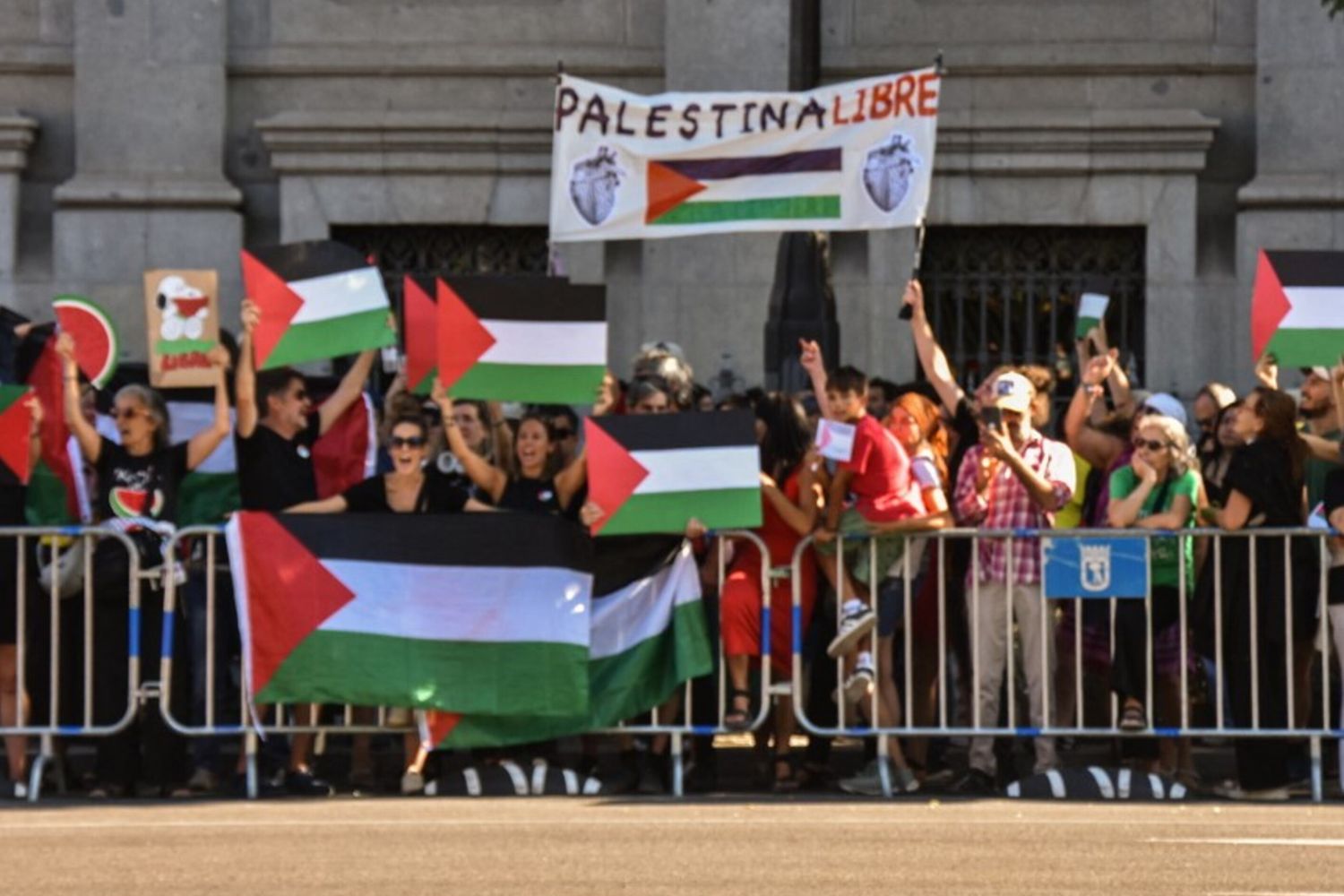 Ciclismo, Israel Premier Tech fuori dal Giro dell'Emilia