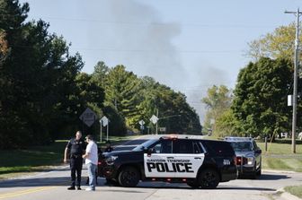 Sparatoria in una chiesa nel Michigan: un morto e diversi feriti gravi. Ucciso l'attentatore