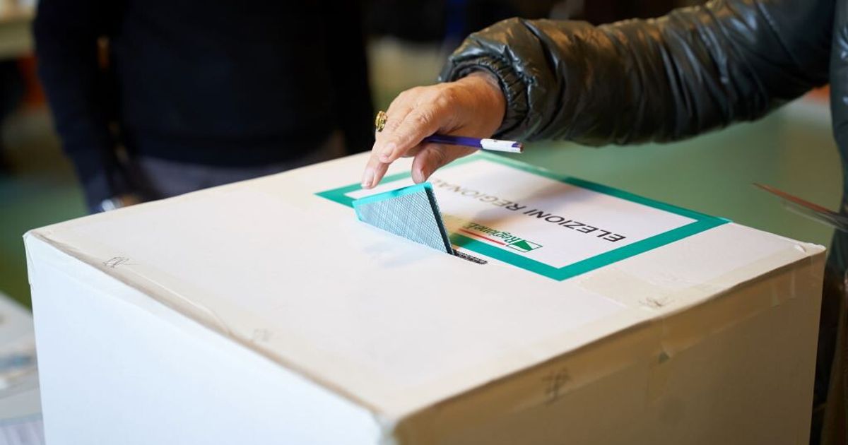 Regioni: 13 al centrodestra, 6 centrosinistra, 1 l